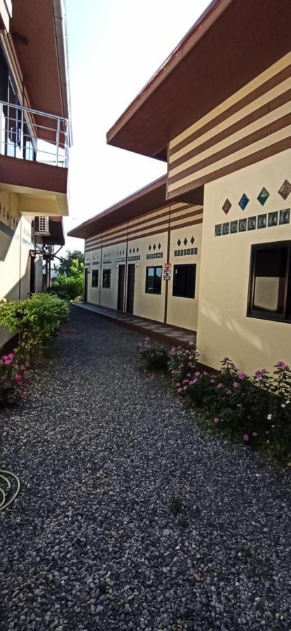 Touch The Wind Hotel Chaiyaphum Ngoại thất bức ảnh