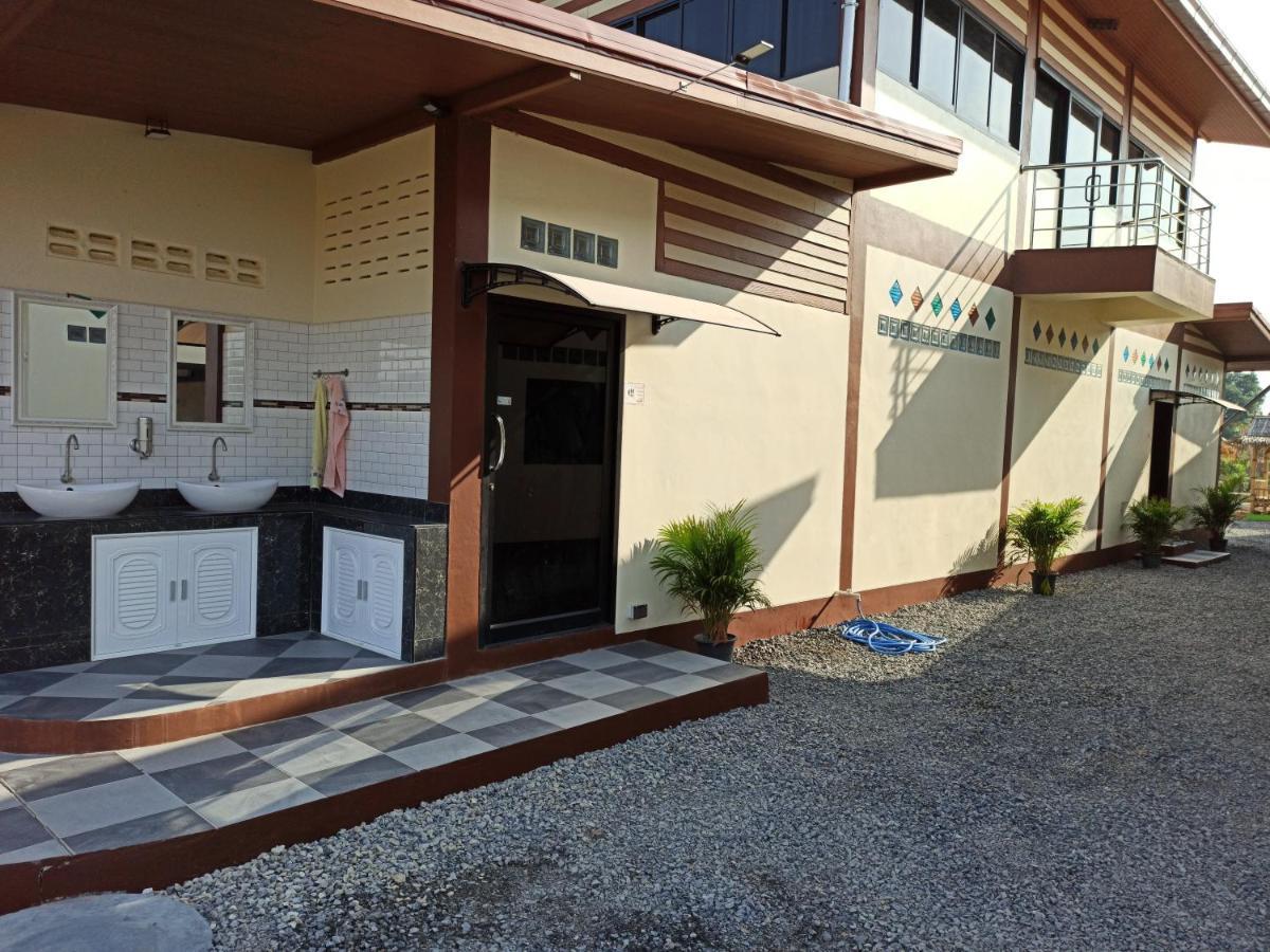 Touch The Wind Hotel Chaiyaphum Ngoại thất bức ảnh